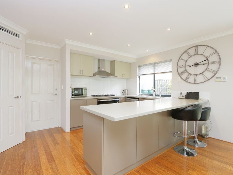 6 Harrisdale Drive, Harrisdale WA 6112