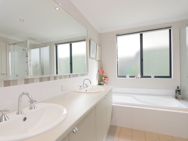 6 Harrisdale Drive, Harrisdale WA 6112