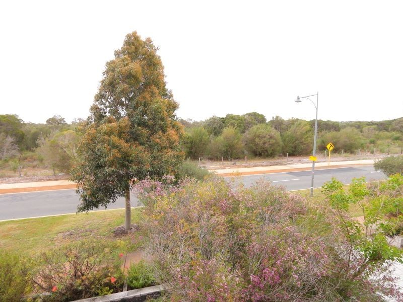 6 Harrisdale Drive, Harrisdale WA 6112