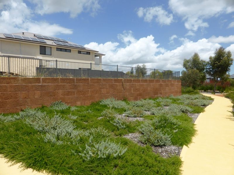 45 Bellas Circuit, Piara Waters WA 6112