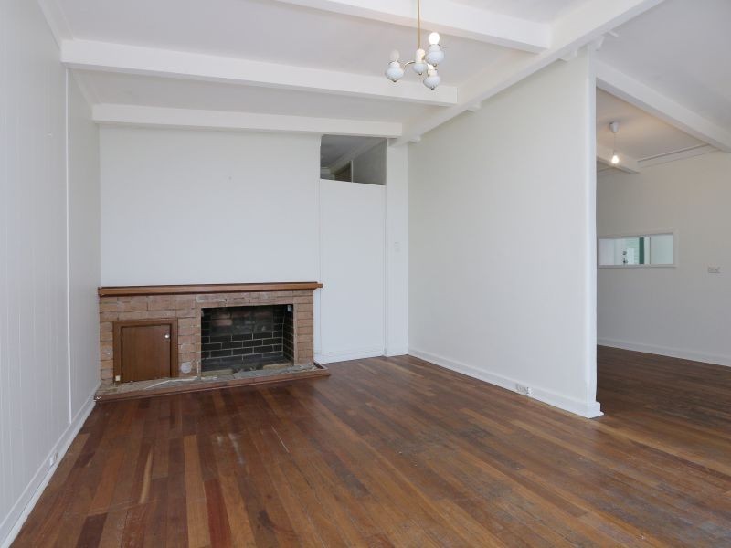 8 Swanley Street, Gosnells WA 6110