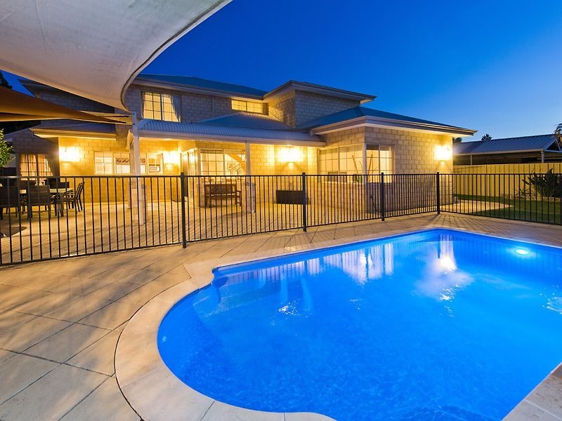 3 Bennett Drive, Canning Vale WA 6155
