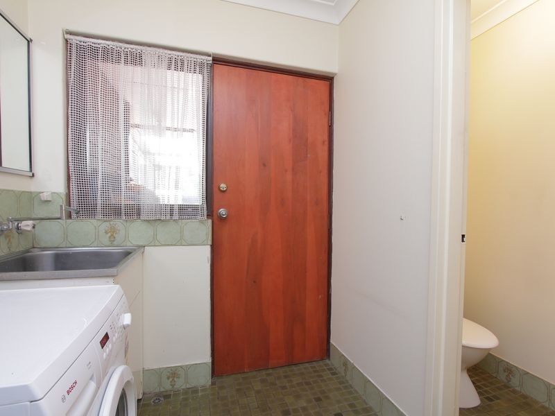 13 Wawanna Place, Huntingdale WA 6110