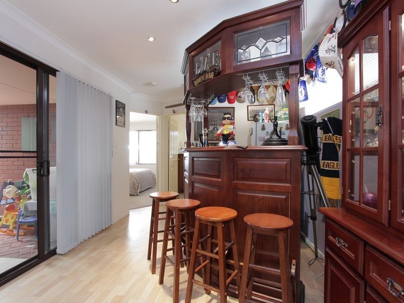 13 Wawanna Place, Huntingdale WA 6110