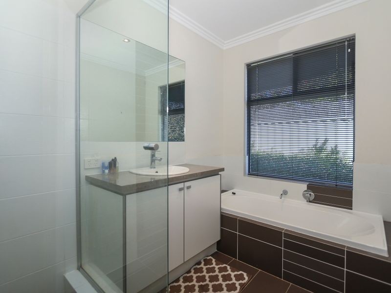 3 Harlequin Pass, Southern River WA 6110
