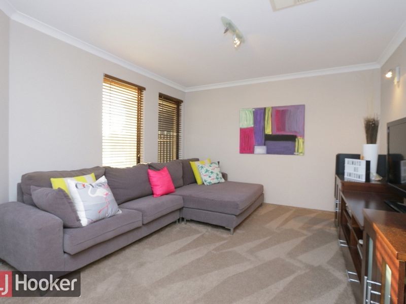 103 Shreeve Road, Canning Vale WA 6155