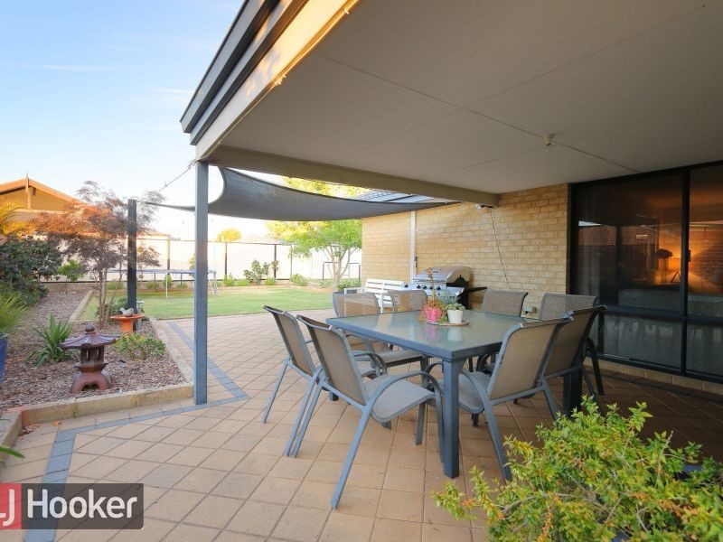 103 Shreeve Road, Canning Vale WA 6155