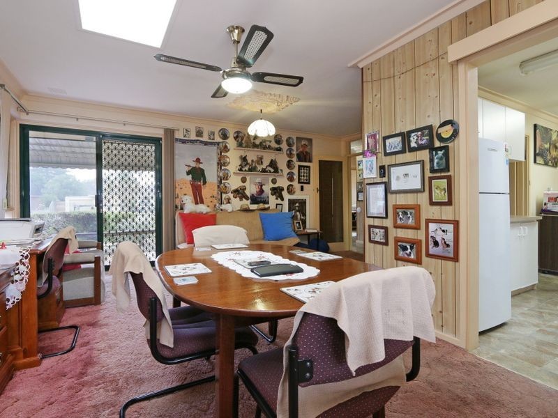 6 Kelton Way, Thornlie WA 6108