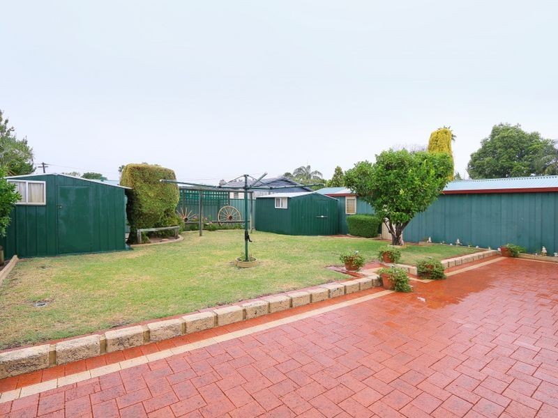 6 Kelton Way, Thornlie WA 6108