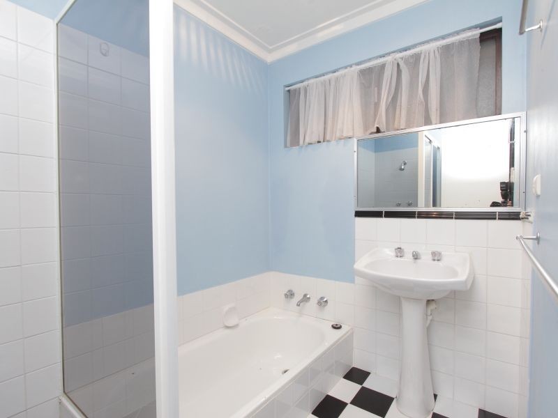 3 Latimer Way, Langford WA 6147