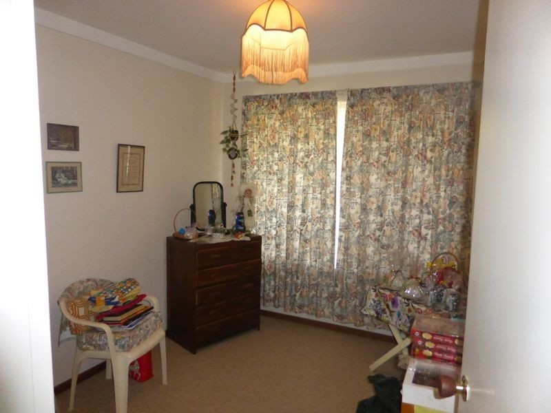 3 Leybourne Street, Thornlie WA 6108