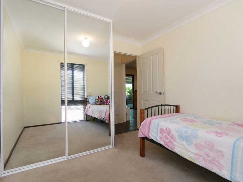 102 Wilfred Road, Thornlie WA 6108