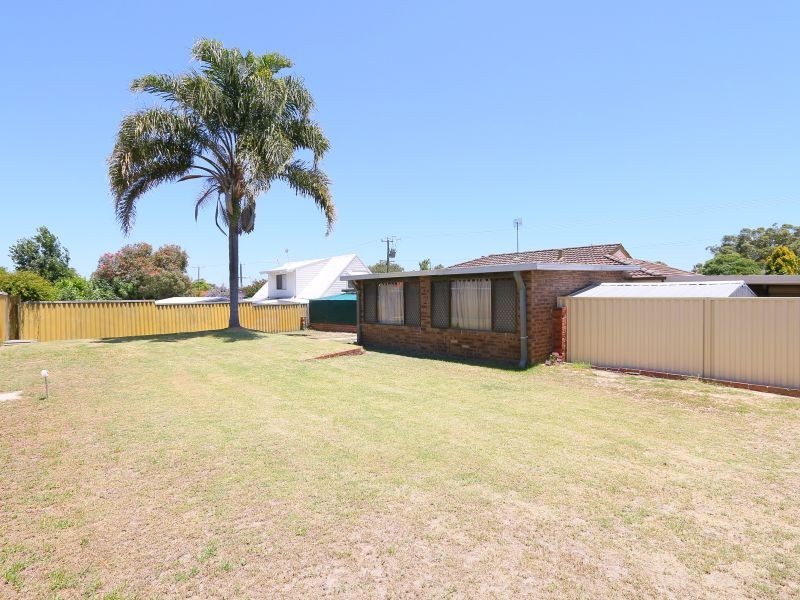 102 Wilfred Road, Thornlie WA 6108