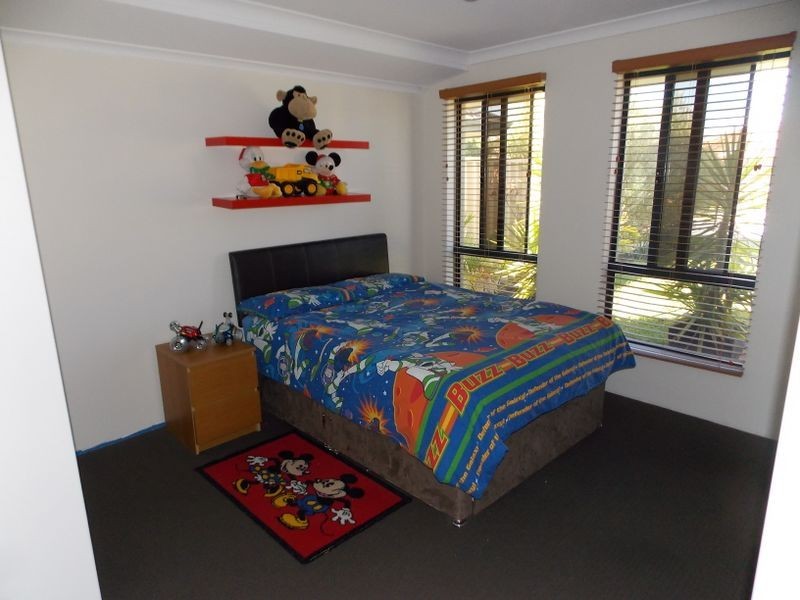 11 Daleford Way, Southern River WA 6110