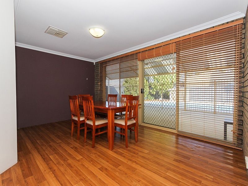 19 Farrer Place, Thornlie WA 6108