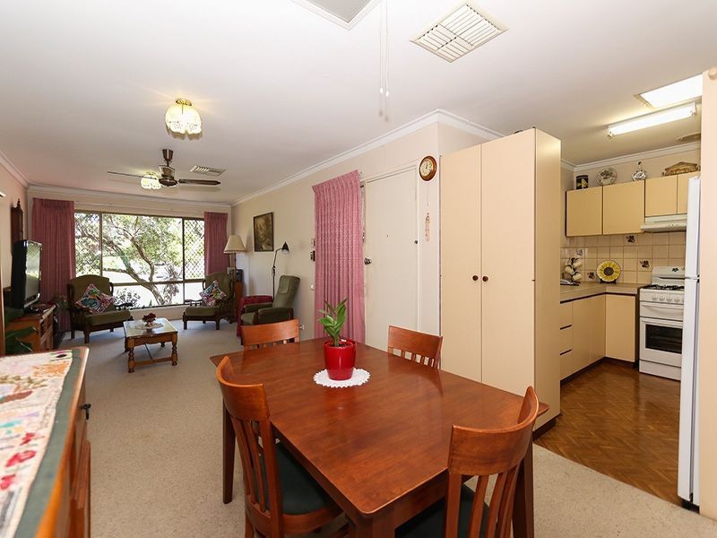 11 Egerton Street, Beckenham WA 6107