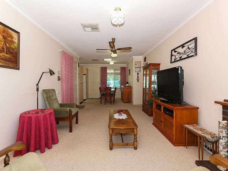 11 Egerton Street, Beckenham WA 6107