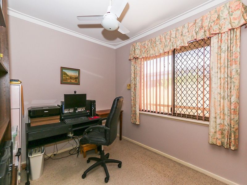 11 Egerton Street, Beckenham WA 6107