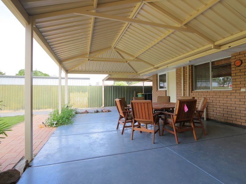 29 Eynesford Street, Gosnells WA 6110