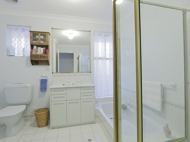 26 Ambassador Court, Thornlie WA 6108