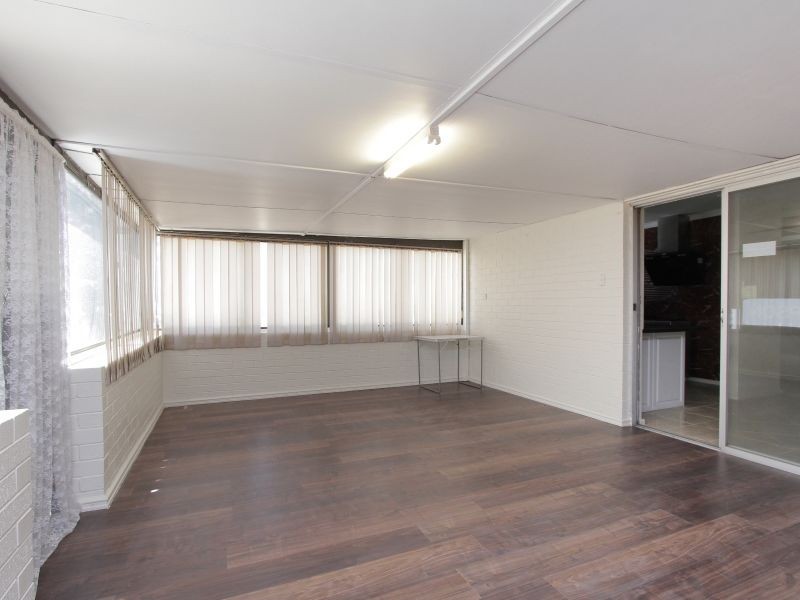 8 Cortis Way, Langford WA 6147