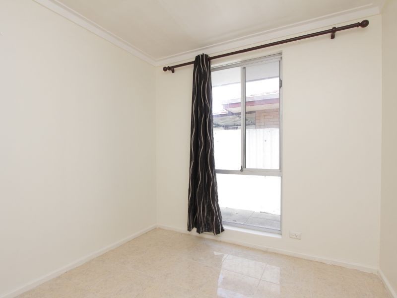 8 Cortis Way, Langford WA 6147
