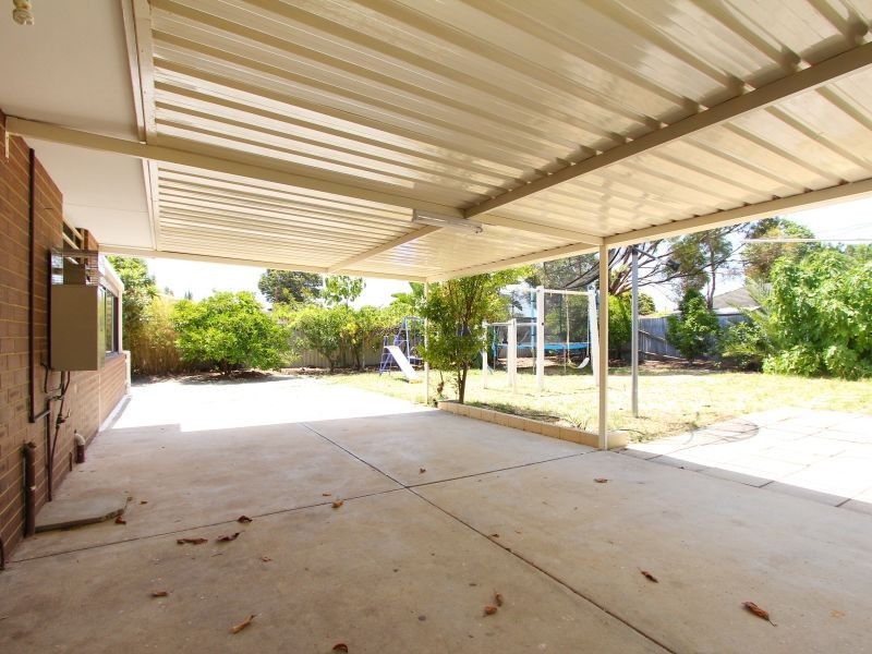 8 Cortis Way, Langford WA 6147