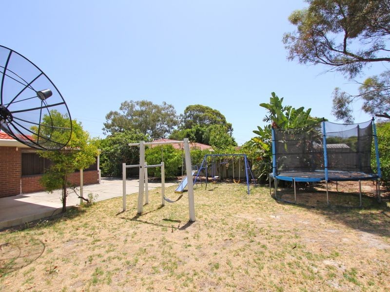8 Cortis Way, Langford WA 6147