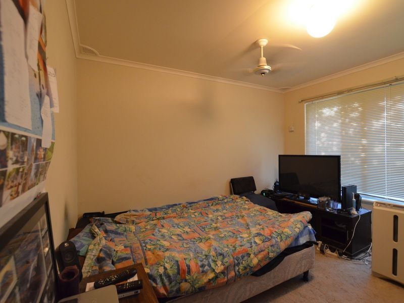 5 Dobell Street, Huntingdale WA 6110