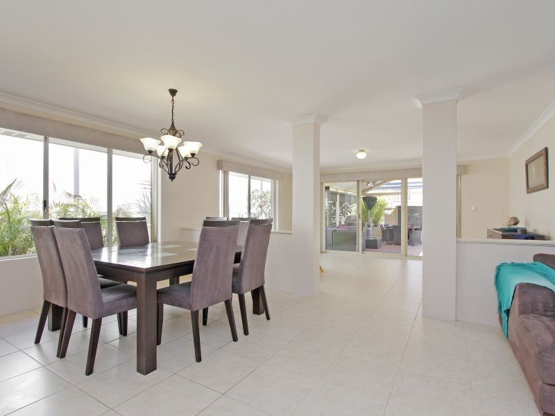 3 Chile Way, Aubin Grove WA 6164