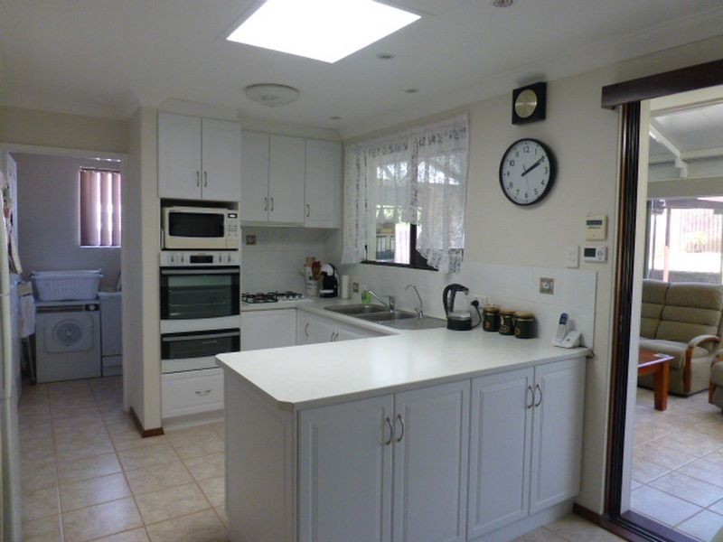 18 Essington Street, Huntingdale WA 6110