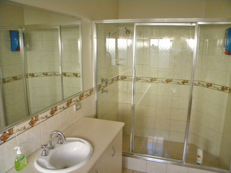 12 Tuart Court, Thornlie WA 6108