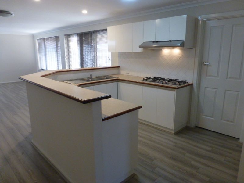 5 Stevenage Street, Huntingdale WA 6110