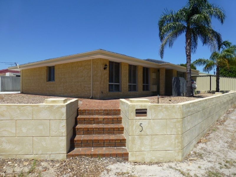 5 Stevenage Street, Huntingdale WA 6110