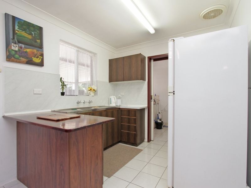 43 Ovens Road, Thornlie WA 6108