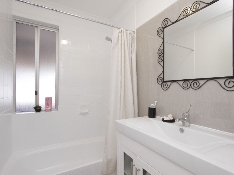 43 Ovens Road, Thornlie WA 6108