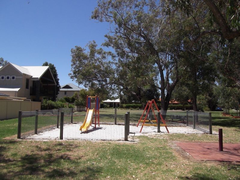 75 Fern Road, Wilson WA 6107