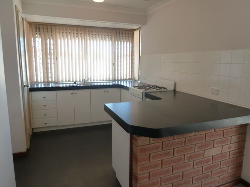 16/12 Attfield Street, Maddington WA 6109