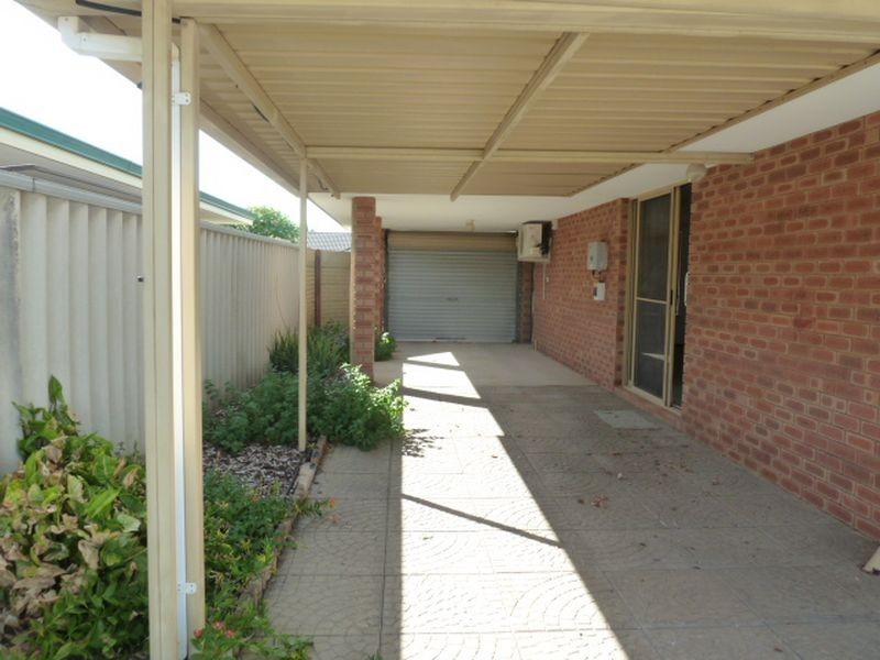 16/12 Attfield Street, Maddington WA 6109