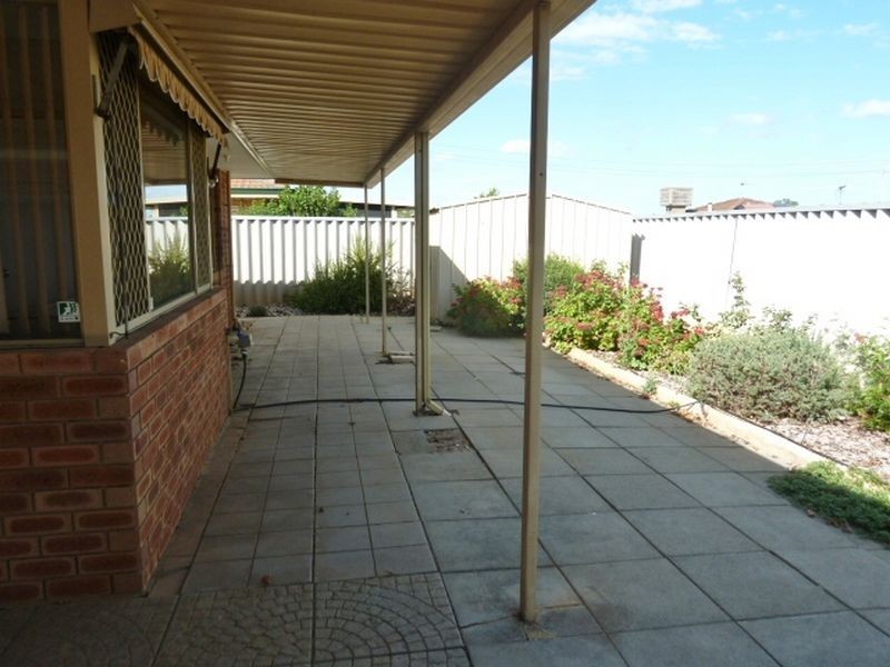 16/12 Attfield Street, Maddington WA 6109