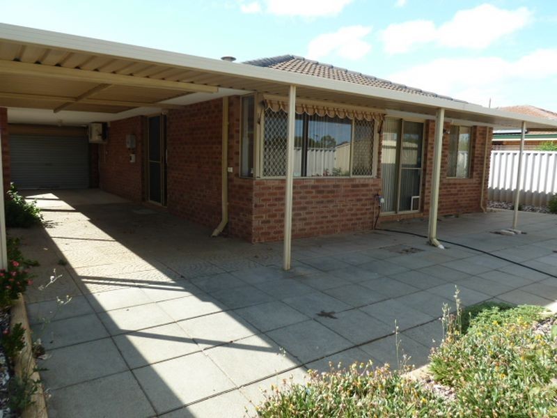 16/12 Attfield Street, Maddington WA 6109