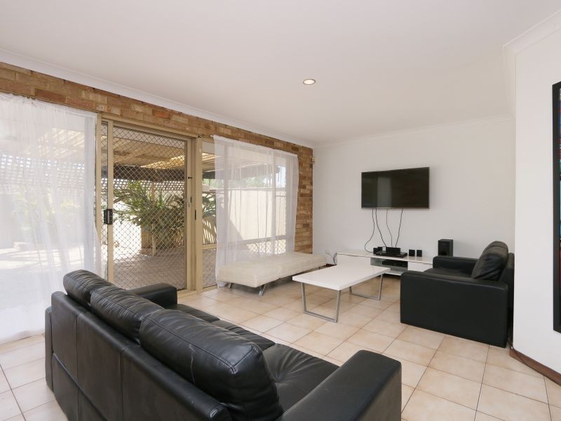 7 Stonecreek Close, Thornlie WA 6108