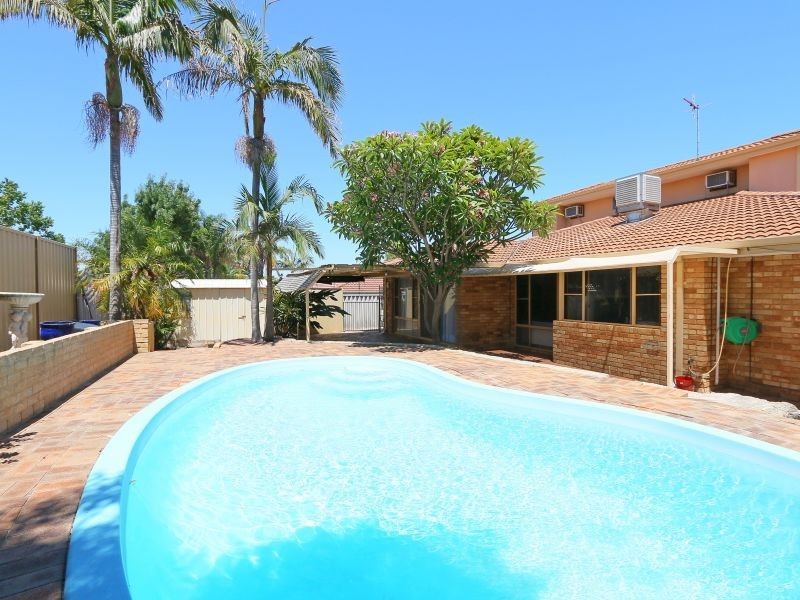 7 Stonecreek Close, Thornlie WA 6108