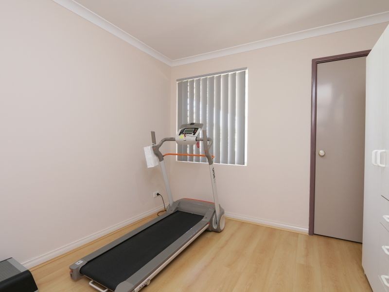 8 Chartwell Place, Leeming WA 6149