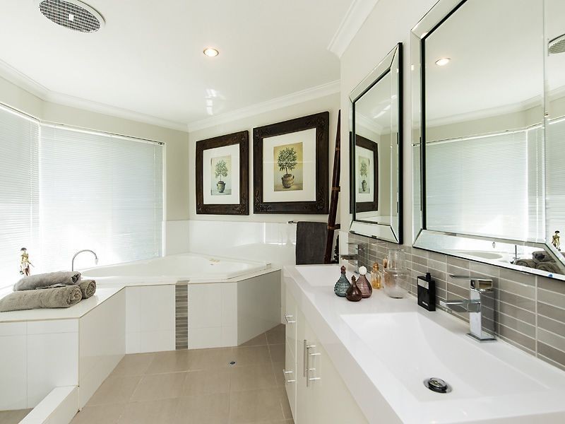 38 Central Park Avenue, Canning Vale WA 6155