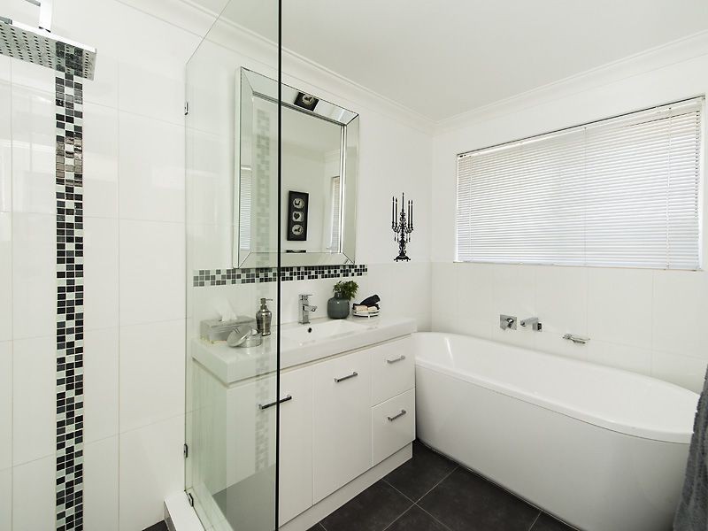 38 Central Park Avenue, Canning Vale WA 6155