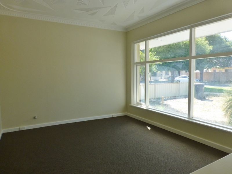 21A Wynyard Way, Thornlie WA 6108