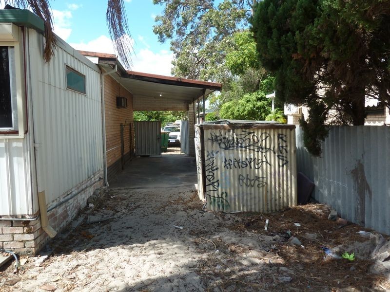 13 Eudoria Street, Gosnells WA 6110