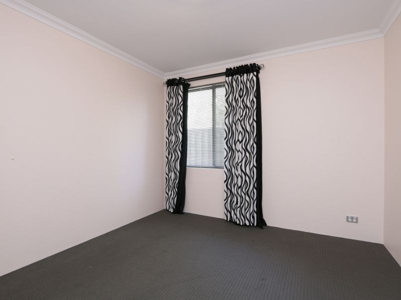 10 Jinan Road, Huntingdale WA 6110