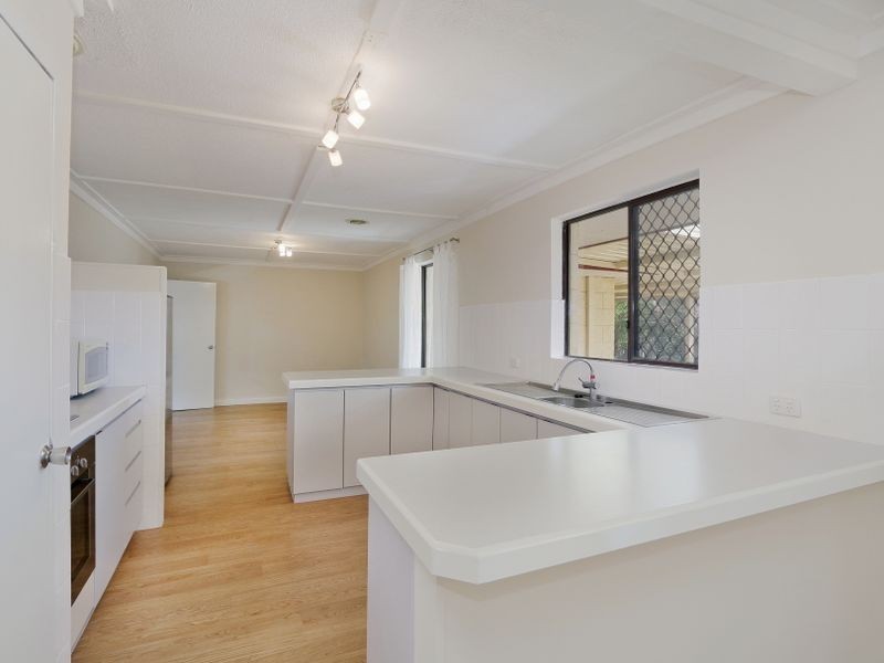 6 Lovegrove Court, Byford WA 6122